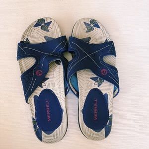 NEW Merrell shoes!!